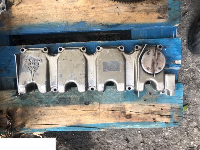 Deutz f4l1011 - Pokrywa Zaworowa - Двигатель и запчасти для Сельскохозяйственной техники: фото 1 Deutz f4l1011 - Pokrywa Zaworowa - Двигатель и запчасти для Сельскохозяйственной техники: фото 1