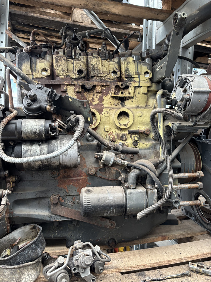 Fendt 309 Deutz TD226-B4 MWM Silnik Blok Pokrywa Obudowa Koło Zamachowe Miska Olejowa CZĘŚCI - Маховик для Сельскохозяйственной техники: фото 4 Fendt 309 Deutz TD226-B4 MWM Silnik Blok Pokrywa Obudowa Koło Zamachowe Miska Olejowa CZĘŚCI - Маховик для Сельскохозяйственной техники: фото 4