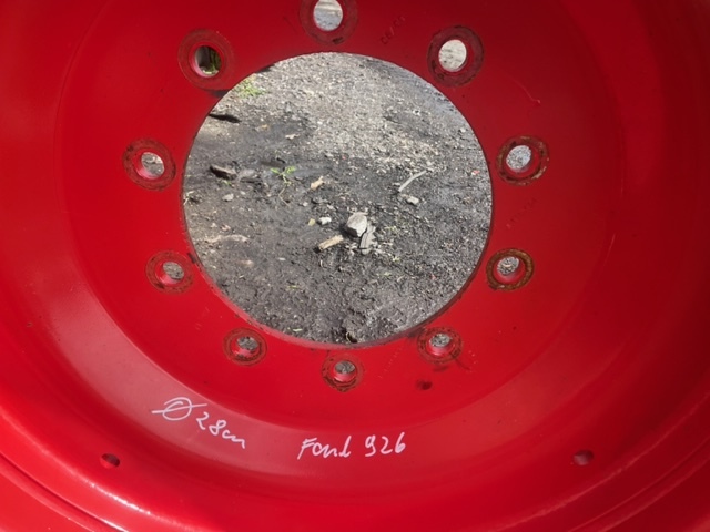 Fendt 926 Felga przednia DW18x34 - Колесный диск для Сельскохозяйственной техники: фото 3 Fendt 926 Felga przednia DW18x34 - Колесный диск для Сельскохозяйственной техники: фото 3