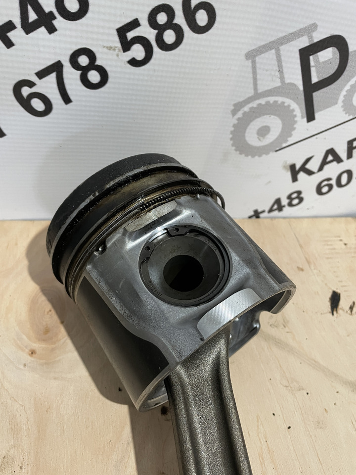 Fendt 936 Deutz Agrotron Volvo D7E TCD2013L064V TCD2013L64V TCD2013 7,2L - korbowód 04200465 - Шатун для Сельскохозяйственной техники: фото 2 Fendt 936 Deutz Agrotron Volvo D7E TCD2013L064V TCD2013L64V TCD2013 7,2L - korbowód 04200465 - Шатун для Сельскохозяйственной техники: фото 2