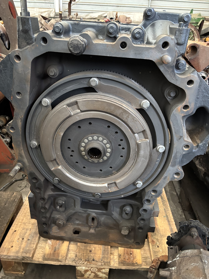 Fendt 936 Gen 7 Silnik D1556LE523 Osłona Obudowa Koła Zamachowego H218PF150075A - Маховик для Тракторов: фото 2 Fendt 936 Gen 7 Silnik D1556LE523 Osłona Obudowa Koła Zamachowego H218PF150075A - Маховик для Тракторов: фото 2