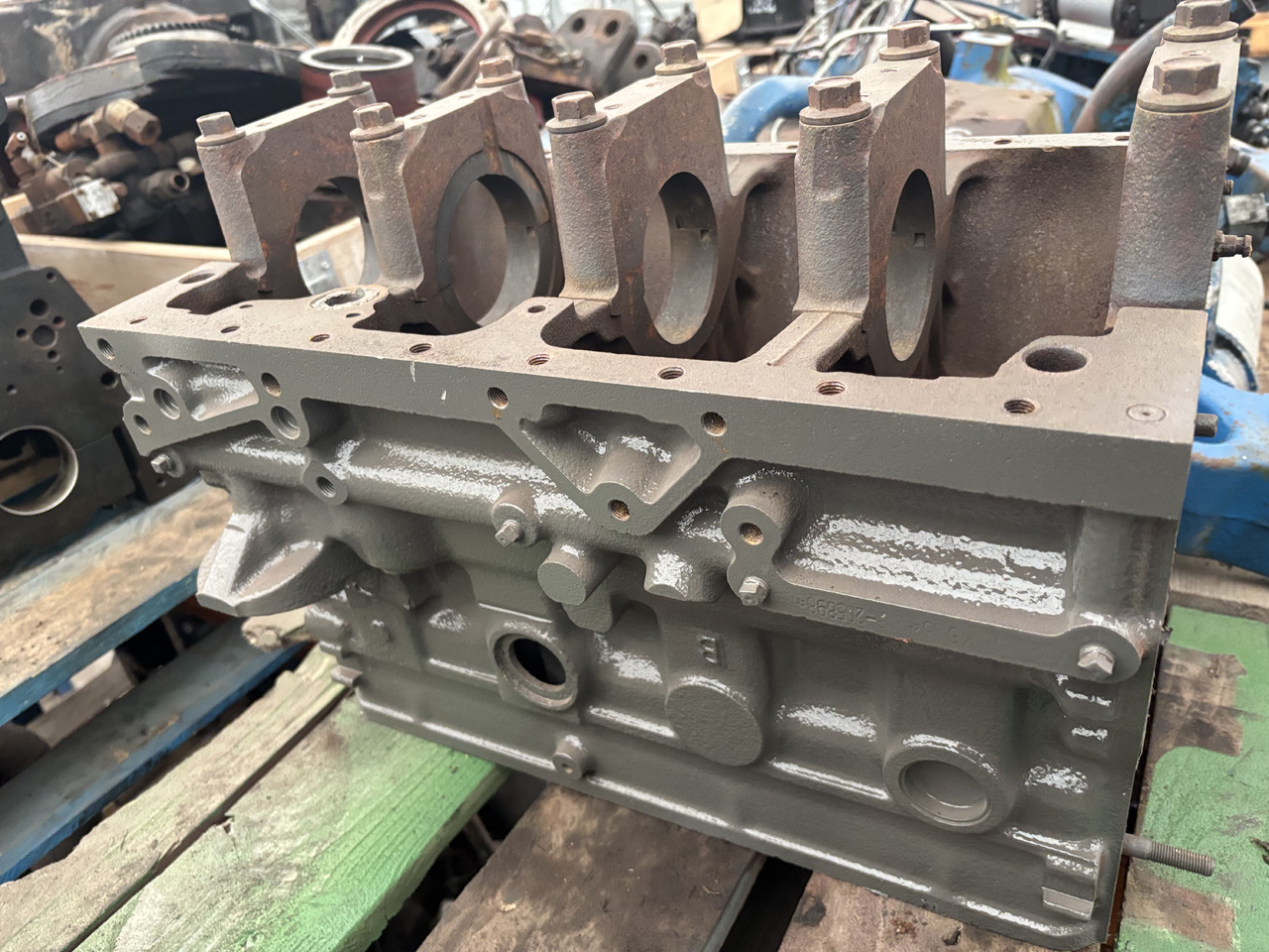 IVECO 8041.05 Blok Silnika 4780631 - Блок цилиндров для Сельскохозяйственной техники: фото 1 IVECO 8041.05 Blok Silnika 4780631 - Блок цилиндров для Сельскохозяйственной техники: фото 1