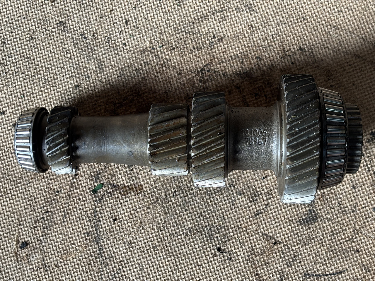 John Deere 6100 6200 6300 6400 6500 6600 Wał Napędowy L101006 L78967 - Приводный вал для Сельскохозяйственной техники: фото 1 John Deere 6100 6200 6300 6400 6500 6600 Wał Napędowy L101006 L78967 - Приводный вал для Сельскохозяйственной техники: фото 1
