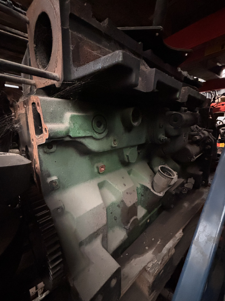 John Deere 7230 7280 8260 8310 9370 670 Silnik Blok Koło Zamachowe CZĘŚCI RE538143 R537181 - Маховик для Сельскохозяйственной техники: фото 2 John Deere 7230 7280 8260 8310 9370 670 Silnik Blok Koło Zamachowe CZĘŚCI RE538143 R537181 - Маховик для Сельскохозяйственной техники: фото 2