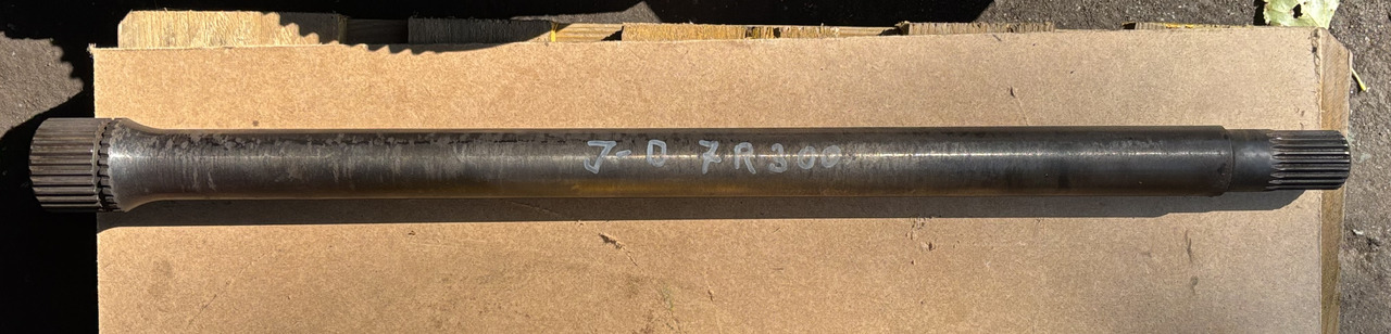 John Deere 8RX 8RT 8R 410 Wał Napędowy R552135 - Приводный вал для Сельскохозяйственной техники: фото 1 John Deere 8RX 8RT 8R 410 Wał Napędowy R552135 - Приводный вал для Сельскохозяйственной техники: фото 1