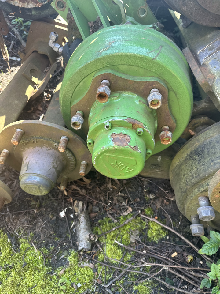 Krone Comprima - oś Piasta koła - Ступица для Сельскохозяйственной техники: фото 2 Krone Comprima - oś Piasta koła - Ступица для Сельскохозяйственной техники: фото 2