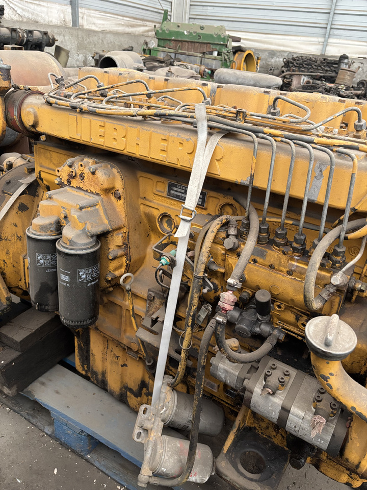 Liebherr D906TB D 904 TB Silnik Kompletny Blok Koło Zamachowe Wał Korbowy Pokrywa Miska CZĘŚCI - Маховик для Сельскохозяйственной техники: фото 2 Liebherr D906TB D 904 TB Silnik Kompletny Blok Koło Zamachowe Wał Korbowy Pokrywa Miska CZĘŚCI - Маховик для Сельскохозяйственной техники: фото 2