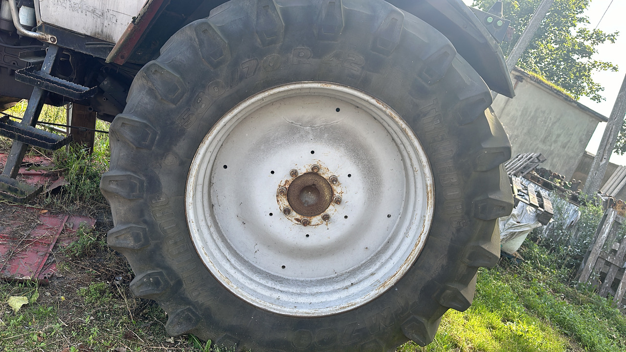 Massey Ferguson 3690 koło kompletne tylne 42 cale - Колесо для Сельскохозяйственной техники: фото 3 Massey Ferguson 3690 koło kompletne tylne 42 cale - Колесо для Сельскохозяйственной техники: фото 3