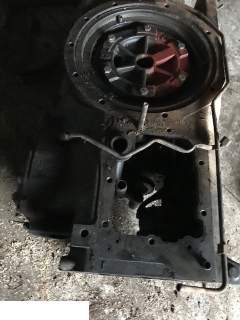 Massey Ferguson 6495 - Tylny Most WOM Obudowa Talerz Atak Układ Planetarny - Задняя ось для Сельскохозяйственной техники: фото 3 Massey Ferguson 6495 - Tylny Most WOM Obudowa Talerz Atak Układ Planetarny - Задняя ось для Сельскохозяйственной техники: фото 3