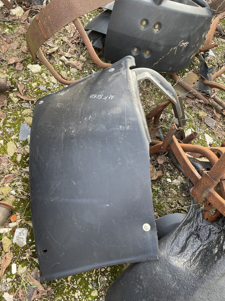 Massey Fergusson 8650 - błotnik ramię błotnika - Крыло: фото 1 Massey Fergusson 8650 - błotnik ramię błotnika - Крыло: фото 1