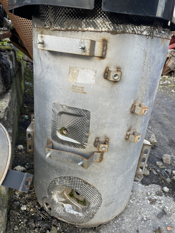 Massey Fergusson 8670 - wydech tłumik - Глушитель для Сельскохозяйственной техники: фото 3 Massey Fergusson 8670 - wydech tłumik - Глушитель для Сельскохозяйственной техники: фото 3