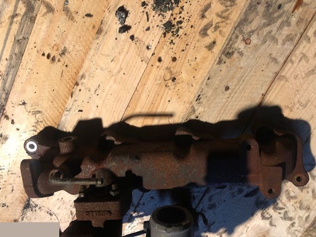 Perkins F5HFL414C - Kolektor Wydechowy - Выпускной коллектор для Сельскохозяйственной техники: фото 1 Perkins F5HFL414C - Kolektor Wydechowy - Выпускной коллектор для Сельскохозяйственной техники: фото 1