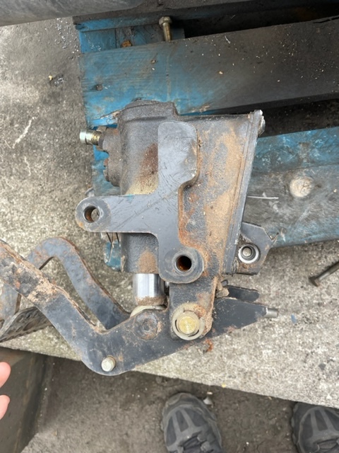 Pompa hamulcowa john deere L110195 - Детали тормозной системы для Сельскохозяйственной техники: фото 4 Pompa hamulcowa john deere L110195 - Детали тормозной системы для Сельскохозяйственной техники: фото 4