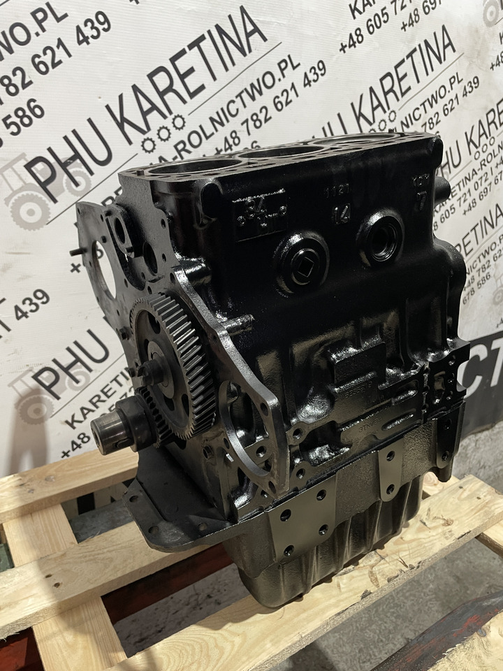 Yanmar 3TNV84 - silnik głowica + blok - Двигатель и запчасти для Сельскохозяйственной техники: фото 3 Yanmar 3TNV84 - silnik głowica + blok - Двигатель и запчасти для Сельскохозяйственной техники: фото 3