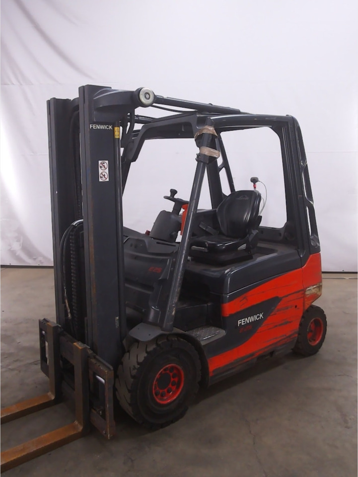 Linde E25-01 - Электропогрузчик: фото 1 Linde E25-01 - Электропогрузчик: фото 1