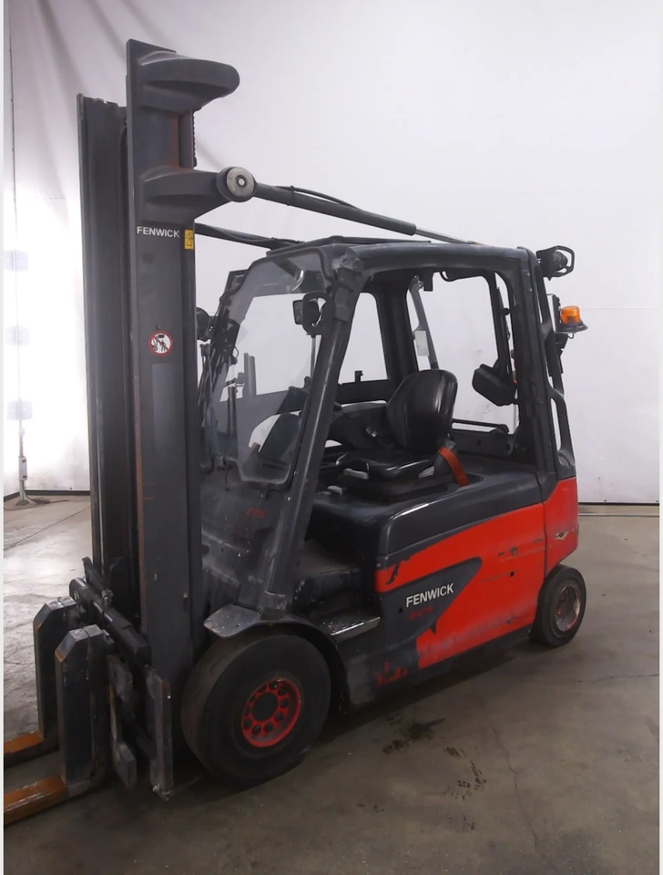 Linde E25L-01 - Электропогрузчик: фото 1 Linde E25L-01 - Электропогрузчик: фото 1