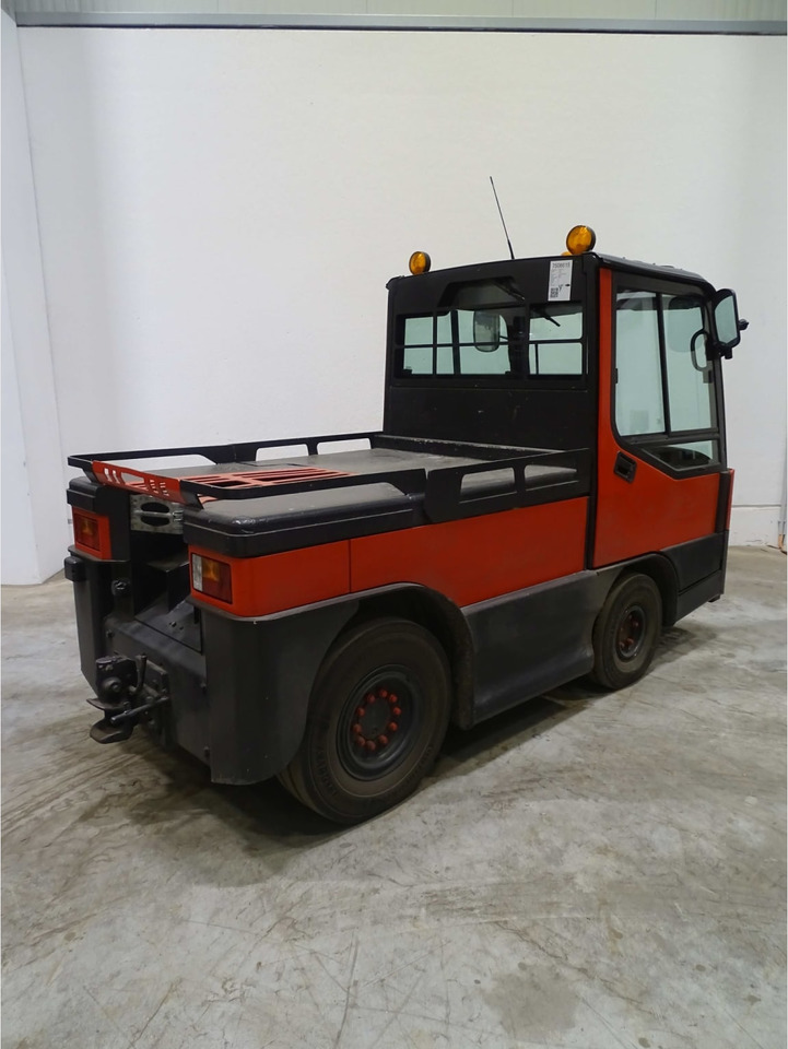 Linde P250 - Складской тягач: фото 2 Linde P250 - Складской тягач: фото 2