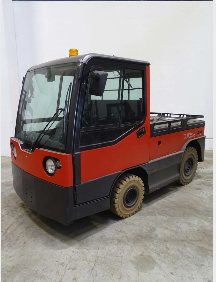 Linde P250 - Складской тягач: фото 1 Linde P250 - Складской тягач: фото 1