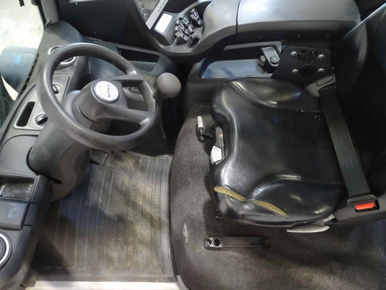 STILL RX70-25 - Дизельный погрузчик: фото 3 STILL RX70-25 - Дизельный погрузчик: фото 3