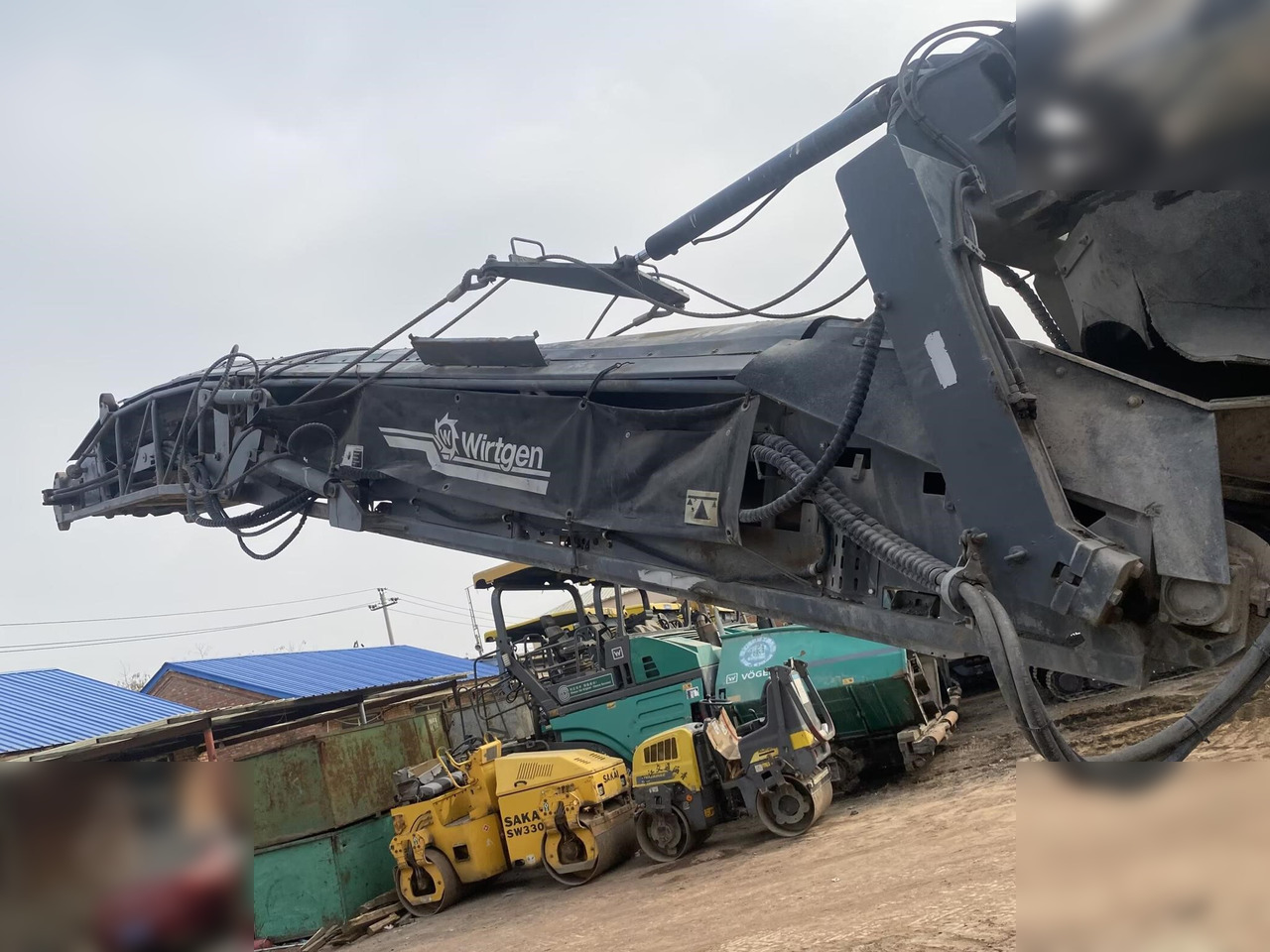 2013 WIRTGEN W2000 - Дорожная фреза: фото 4 2013 WIRTGEN W2000 - Дорожная фреза: фото 4
