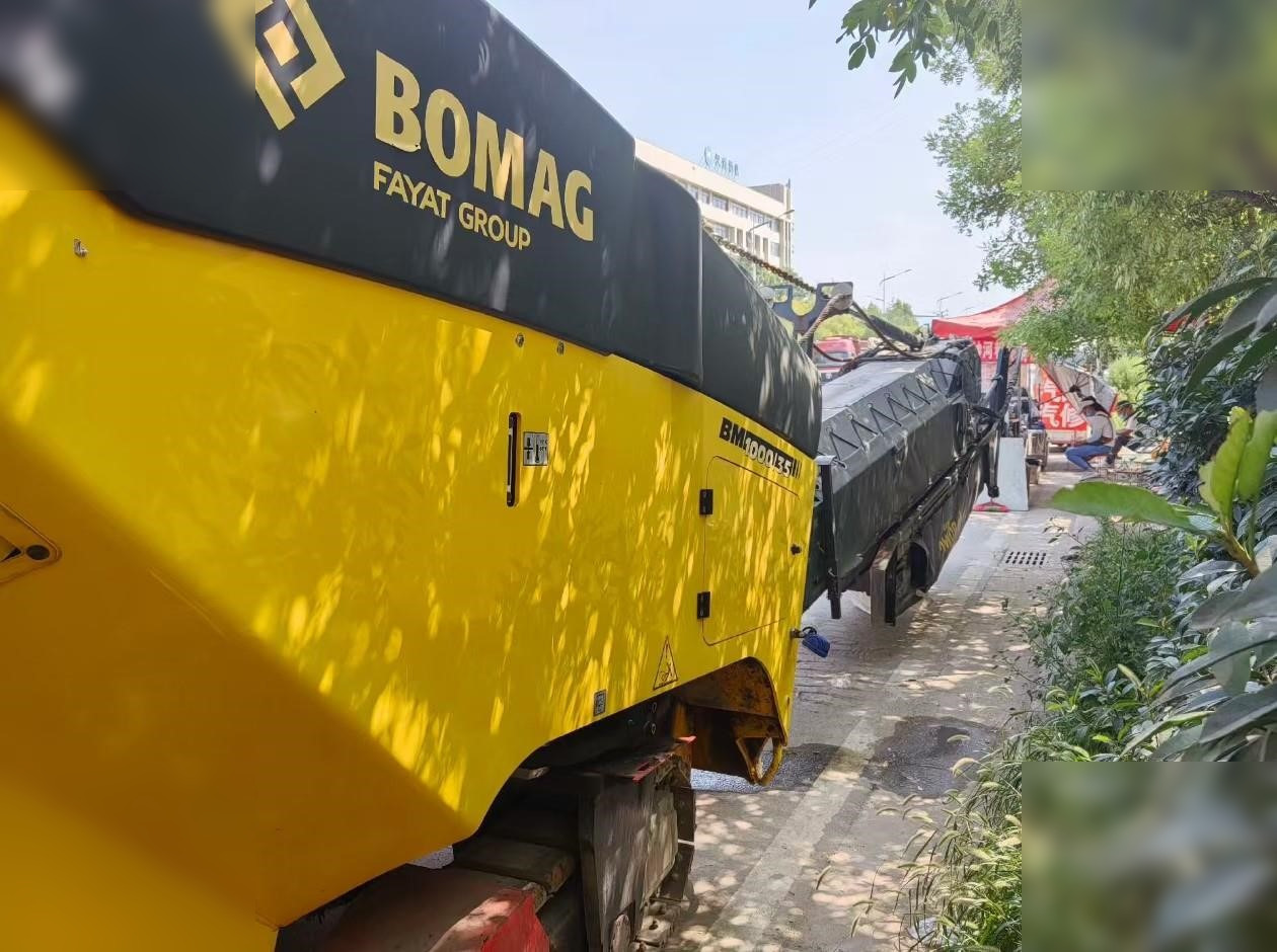 2017 BOMAG BM1000/35 - Дорожная фреза: фото 2 2017 BOMAG BM1000/35 - Дорожная фреза: фото 2