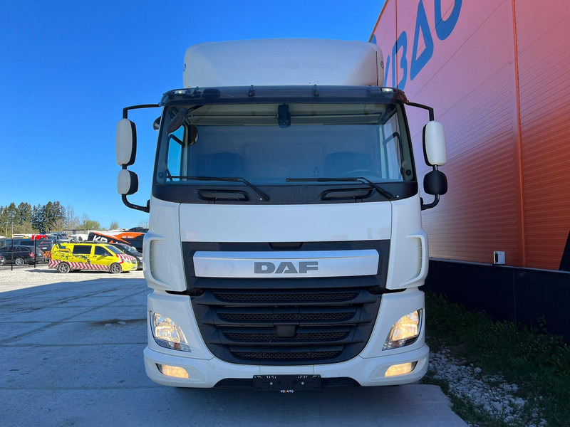 DAF CF 370 6x2 HULTSTEINS / BOX L=8744 mm - Рефрижератор: фото 3 DAF CF 370 6x2 HULTSTEINS / BOX L=8744 mm - Рефрижератор: фото 3
