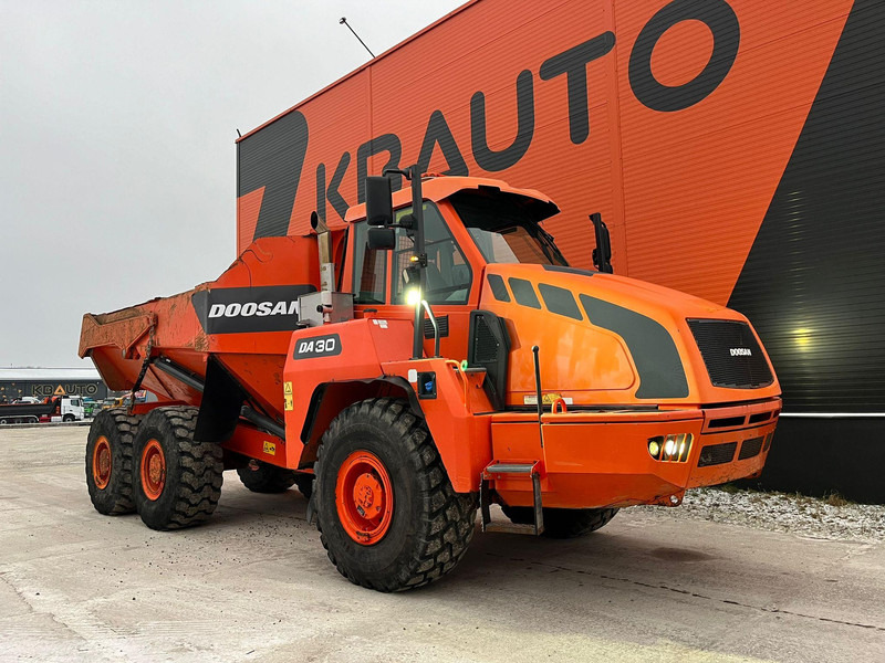 Doosan DA 30 6x6 AC / CENTRAL LUBRICATION / NO ADBLUE / NO DPF - Сочленённый самосвал: фото 3 Doosan DA 30 6x6 AC / CENTRAL LUBRICATION / NO ADBLUE / NO DPF - Сочленённый самосвал: фото 3