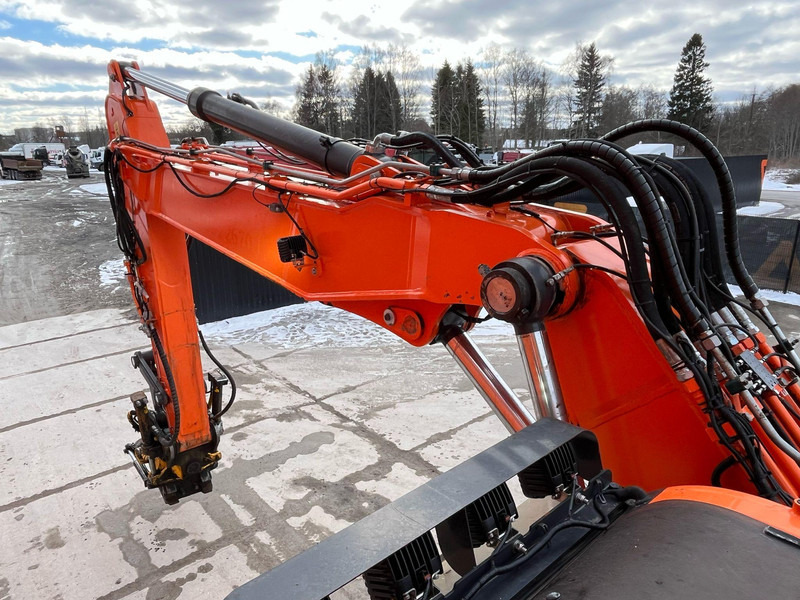 Колёсный экскаватор Doosan DX 210 W-5 ROTOTILT / AC / CENTRAL LUBRICATION / WEBASTO: фото 12