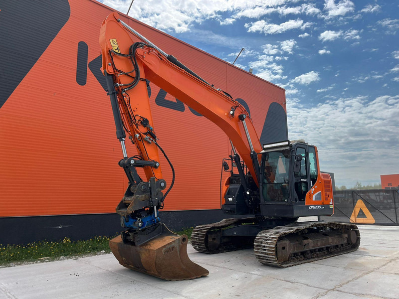 Doosan DX 235 LCR-5 3 D / ROTOTILT / CENTRAL LUBRICATION / AC - Гусеничный экскаватор: фото 2 Doosan DX 235 LCR-5 3 D / ROTOTILT / CENTRAL LUBRICATION / AC - Гусеничный экскаватор: фото 2