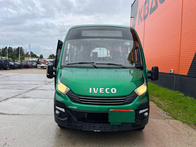 Iveco First Low-Entry 4x2 22 SEATS / AC / WEBASTO - Микроавтобус, Пассажирский фургон: фото 2 Iveco First Low-Entry 4x2 22 SEATS / AC / WEBASTO - Микроавтобус, Пассажирский фургон: фото 2