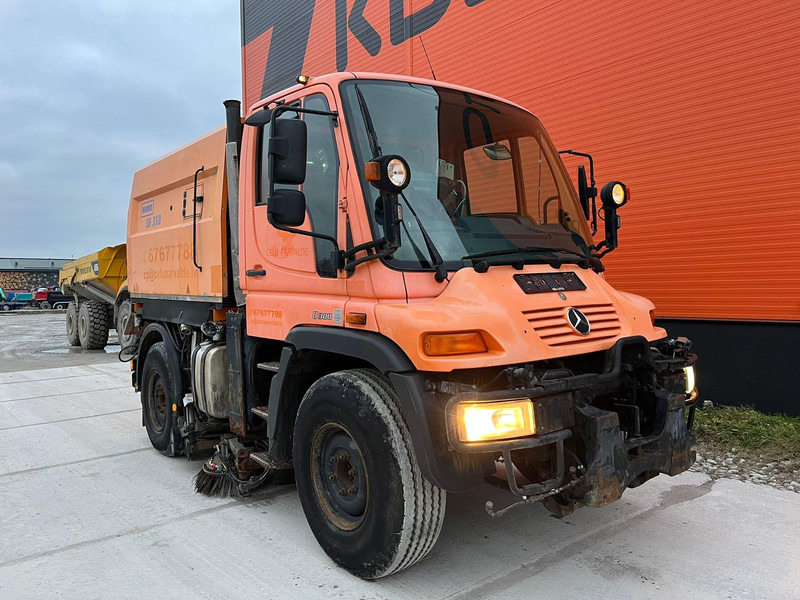 Mercedes-Benz UNIMOG U 300 4x4 TRILETY SK / 6918 hours - Подметально-уборочная машина: фото 4 Mercedes-Benz UNIMOG U 300 4x4 TRILETY SK / 6918 hours - Подметально-уборочная машина: фото 4