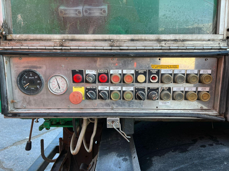 Ассенизатор Scania R 124 6x2*4 TANK 1500 I + 13000 l / VACUUM Moro PM200 year 2015 / PRESSURE Pratissoli 500 bar / 200 l/min: фото 13