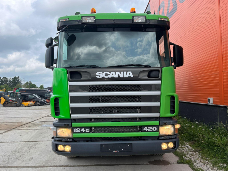 Scania R124 8x4 TANK 12000 l / VACUUM Disab P210/9 - 7800 m3/h / 1182 hours - Ассенизатор: фото 2 Scania R124 8x4 TANK 12000 l / VACUUM Disab P210/9 - 7800 m3/h / 1182 hours - Ассенизатор: фото 2