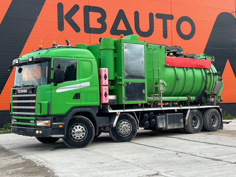 Scania R124 8x4 TANK 12000 l / VACUUM Disab P210/9 - 7800 m3/h / 1182 hours - Ассенизатор: фото 1 Scania R124 8x4 TANK 12000 l / VACUUM Disab P210/9 - 7800 m3/h / 1182 hours - Ассенизатор: фото 1