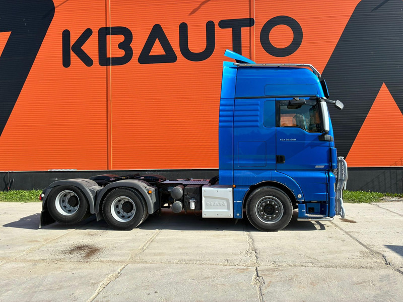 MAN TGX 28.580 6x2 XXL CAB / INTARDER / DOUBLE BOGIE - Тягач: фото 5 MAN TGX 28.580 6x2 XXL CAB / INTARDER / DOUBLE BOGIE - Тягач: фото 5