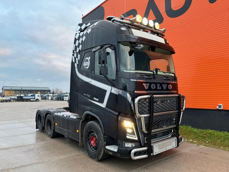Volvo FH 16 750 6x4 GCW 80 ton / RETARDER / HYDRAULICS / TANDEM AXLE LIFT - Тягач: фото 4 Volvo FH 16 750 6x4 GCW 80 ton / RETARDER / HYDRAULICS / TANDEM AXLE LIFT - Тягач: фото 4