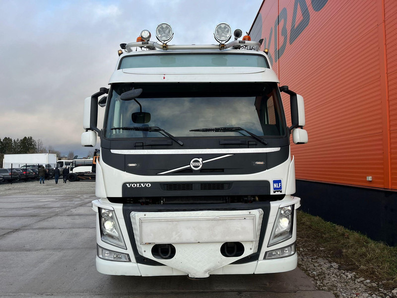 Volvo FM 500 8x2*6 COMBI / EXTENDABLE PLATFORM + TRACTOR / PK65002 + JIB + WINCH / PLATFORM L=6498 mm - Тягач: фото 3 Volvo FM 500 8x2*6 COMBI / EXTENDABLE PLATFORM + TRACTOR / PK65002 + JIB + WINCH / PLATFORM L=6498 mm - Тягач: фото 3