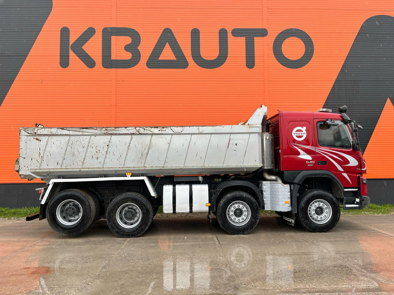 Volvo FMX 540 8x4 RETARDER / TANDEM AXLE LIFT / BIG AXLES / BOX L=5703 mm - Самосвал: фото 5 Volvo FMX 540 8x4 RETARDER / TANDEM AXLE LIFT / BIG AXLES / BOX L=5703 mm - Самосвал: фото 5