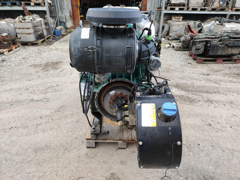 Volvo PENTA TAD872VE / TAD873VE 22625483 INDUSTRIAL ENGINES / 21898783 MONITORING MODULE - Двигатель для Грузовиков: фото 2 Volvo PENTA TAD872VE / TAD873VE 22625483 INDUSTRIAL ENGINES / 21898783 MONITORING MODULE - Двигатель для Грузовиков: фото 2