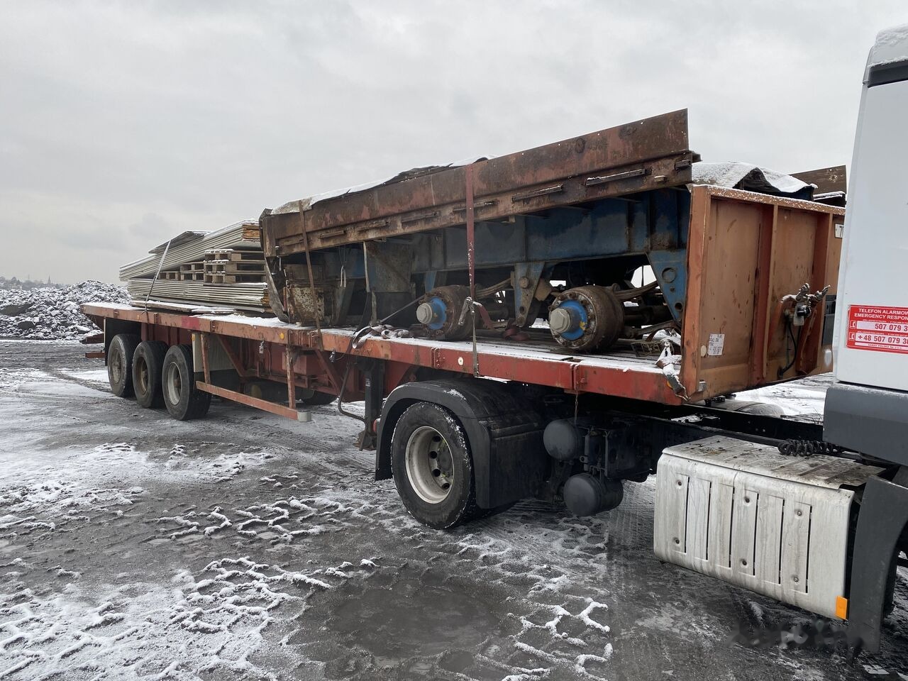 Robuste - Полуприцеп лесовоз: фото 1 Robuste - Полуприцеп лесовоз: фото 1