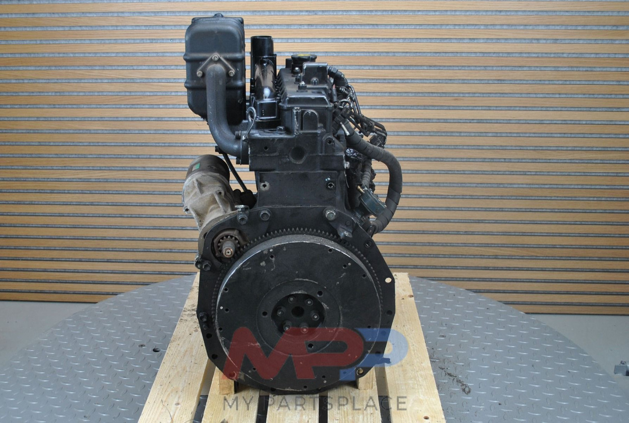 Volvo Penta Volvo Penta MD2-50 - Двигатель: фото 3 Volvo Penta Volvo Penta MD2-50 - Двигатель: фото 3