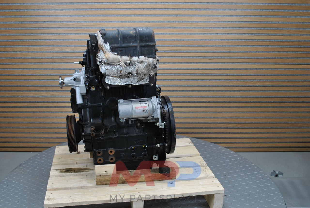 Volvo Penta Volvo Penta MD2040 - Двигатель: фото 2 Volvo Penta Volvo Penta MD2040 - Двигатель: фото 2