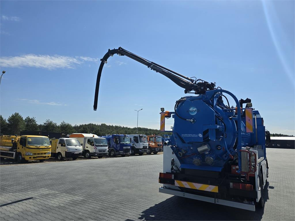 Коммунальная/ Специальная техника Renault 4x2 WUKO RIVARD for collecting liquid waste: фото 25