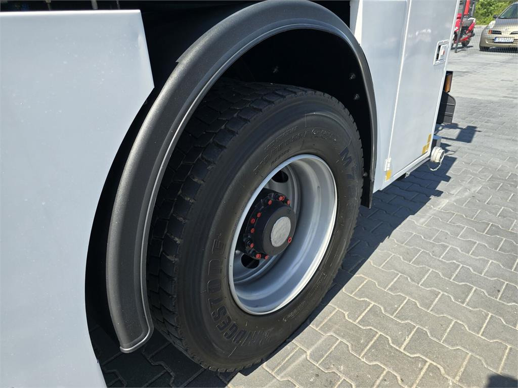 Коммунальная/ Специальная техника Renault 4x2 WUKO RIVARD for collecting liquid waste: фото 15