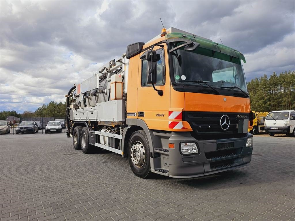 Mercedes-Benz WUKO KROLL COMBI FOR SEWER CLEANING - Ассенизатор: фото 3 Mercedes-Benz WUKO KROLL COMBI FOR SEWER CLEANING - Ассенизатор: фото 3