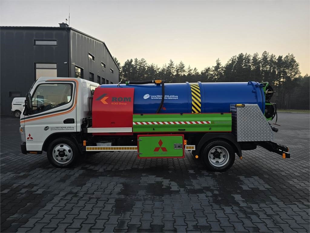 Mitsubishi ROM KOKS SMART COMBI WUKO HOT WATER FOR CLEANING S - Ассенизатор: фото 4 Mitsubishi ROM KOKS SMART COMBI WUKO HOT WATER FOR CLEANING S - Ассенизатор: фото 4