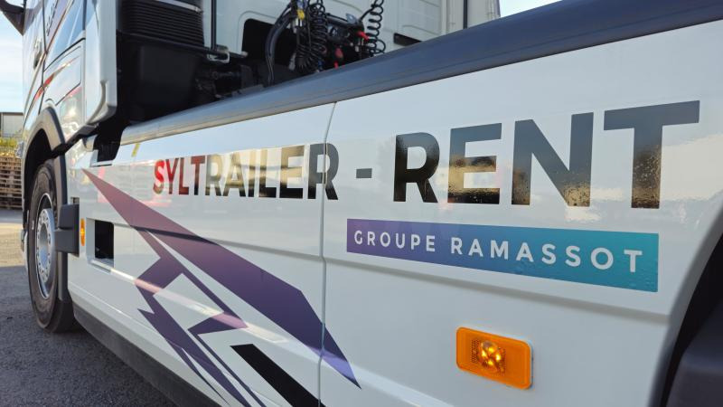 Volvo FH 500 Globetrotter XXL (Location / Rent) - Тягач: фото 5 Volvo FH 500 Globetrotter XXL (Location / Rent) - Тягач: фото 5