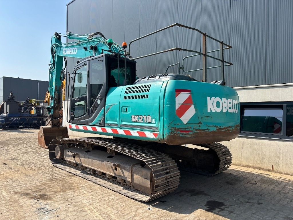 Kobelco SK 210 LC-9 - SK210 - SK 210 - Гусеничный экскаватор: фото 3 Kobelco SK 210 LC-9 - SK210 - SK 210 - Гусеничный экскаватор: фото 3