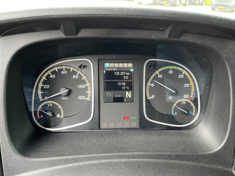 Mercedes-Benz Atego 818 / 8 Ton / 725 dkm / Koffer / LBW / APK TUV 07-25 - Грузовик с закрытым кузовом: фото 4 Mercedes-Benz Atego 818 / 8 Ton / 725 dkm / Koffer / LBW / APK TUV 07-25 - Грузовик с закрытым кузовом: фото 4