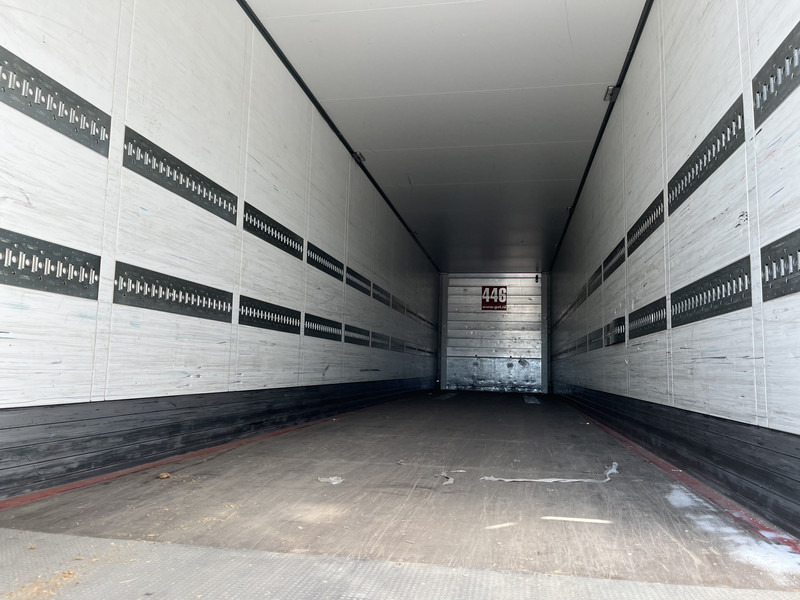 Schmitz Cargobull SCB S2 / Box Trailer / 2 axle Disk / NL Trailer / APK TUV 05-26 - Полуприцеп-фургон: фото 3 Schmitz Cargobull SCB S2 / Box Trailer / 2 axle Disk / NL Trailer / APK TUV 05-26 - Полуприцеп-фургон: фото 3